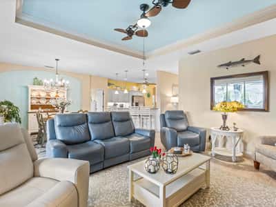117 Beau Rivage Dr, Rotonda West, FL