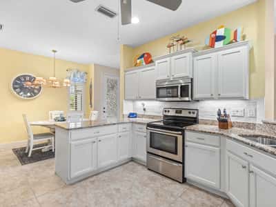 117 Beau Rivage Dr, Rotonda West, FL