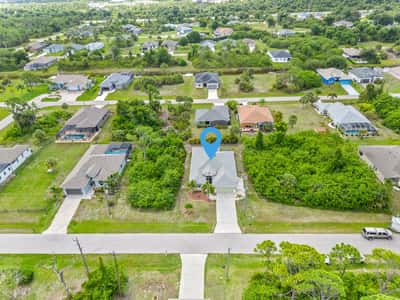 117 Beau Rivage Dr, Rotonda West, FL