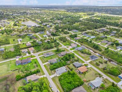 117 Beau Rivage Dr, Rotonda West, FL