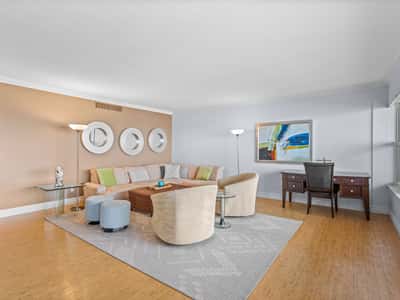 603 Longboat Club Rd Unit 202N, Longboat Key, FL