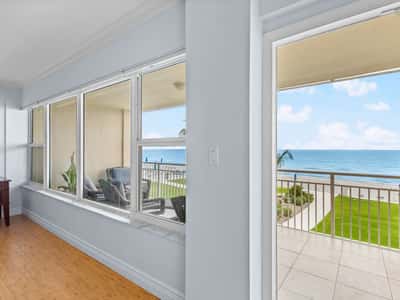 603 Longboat Club Rd Unit 202N, Longboat Key, FL