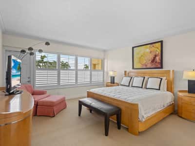 603 Longboat Club Rd Unit 202N, Longboat Key, FL