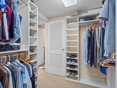 603 Longboat Club Rd Unit 202N, Longboat Key, FL