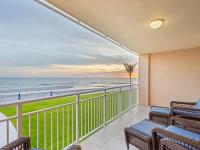 603 Longboat Club Rd Unit 202N, Longboat Key, FL