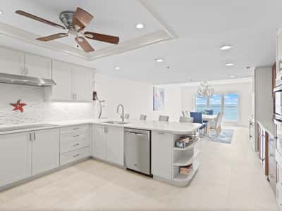 2450 Harbourside Dr, Unit 244, Longboat Key, FL