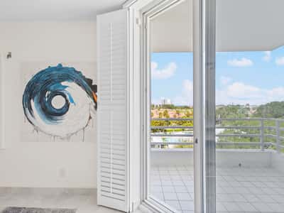2450 Harbourside Dr, Unit 244, Longboat Key, FL