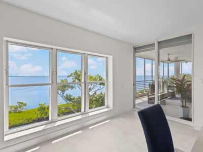 2450 Harbourside Dr, Unit 244, Longboat Key, FL