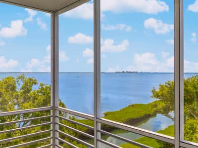 2450 Harbourside Dr, Unit 244, Longboat Key, FL