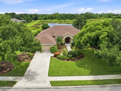7215 Pine Valley St, Bradenton, FL