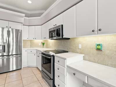 7215 Pine Valley St, Bradenton, FL