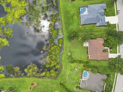 7215 Pine Valley St, Bradenton, FL