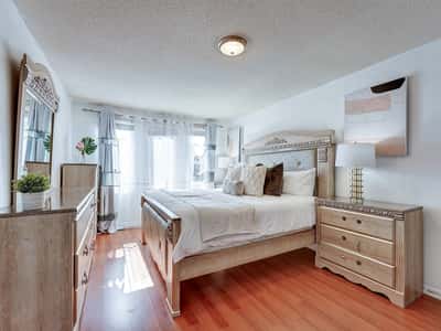 1564 Somergrove Cres, Pickering, ON