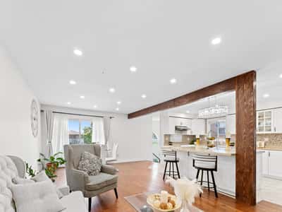 1621 Warren Drive, Mississauga, ON