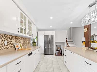 1621 Warren Drive, Mississauga, ON