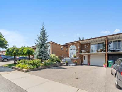 1621 Warren Drive, Mississauga, ON