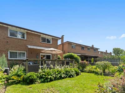 1621 Warren Drive, Mississauga, ON