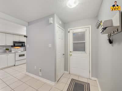 235 Ferndale Dr S 13, Barrie, ON