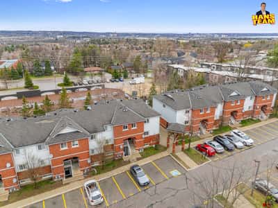 235 Ferndale Dr S 13, Barrie, ON
