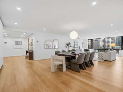 1166 Bay St., #1002, Toronto, ON