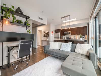 169 Fort York Blvd #918, Toronto, ON