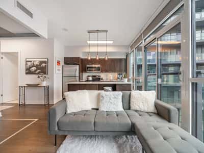 169 Fort York Blvd #918, Toronto, ON