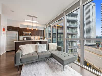 169 Fort York Blvd #918, Toronto, ON