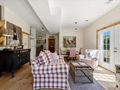 14550 Purcellville Rd, Purcellville, VA