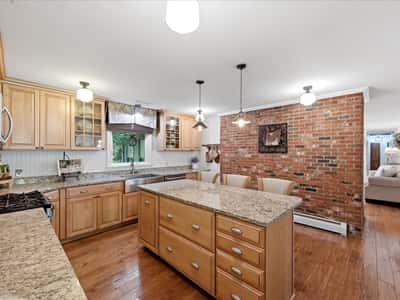 14550 Purcellville Rd, Purcellville, VA
