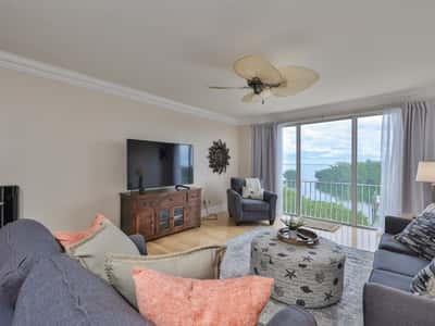 1593 Pinellas Bayway S #1, Tierra Verde, FL