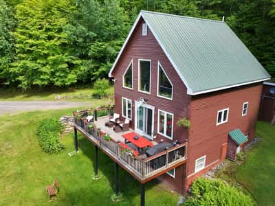 158 Camp Road, Burke, VT