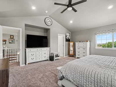 499 Longspur Drive, Brighton, CO