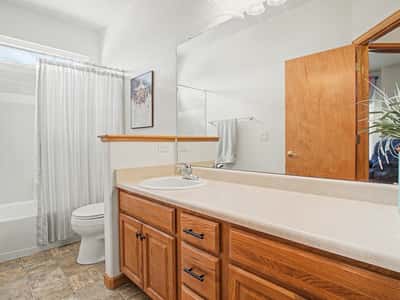 16555 Umpire Court, Hudson, CO