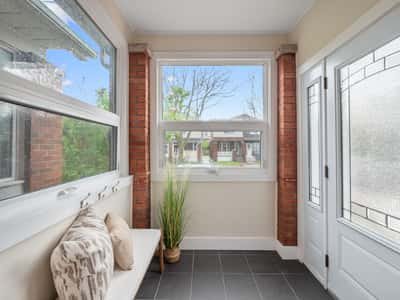 995 Greenwood Ave., Toronto, ON