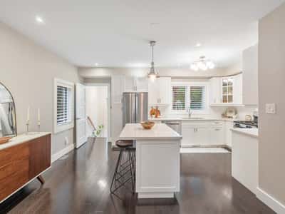 995 Greenwood Ave., Toronto, ON