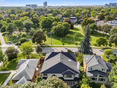 43 Prince Charles Dr., North York, ON