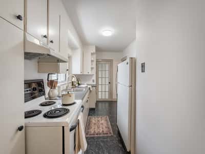 37 Chilton Rd., East York, ON