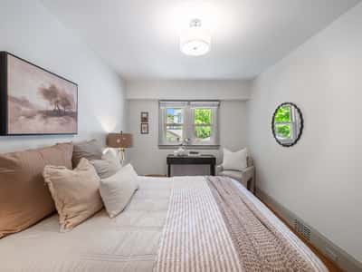 37 Chilton Rd., East York, ON
