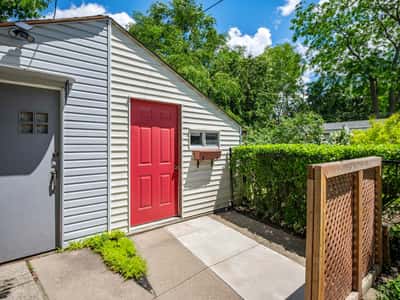 37 Chilton Rd., East York, ON