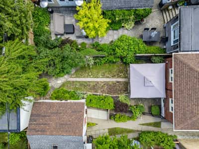 37 Chilton Rd., East York, ON