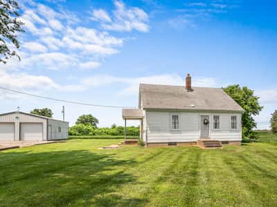 6269 Maeystown Road, Waterloo, IL