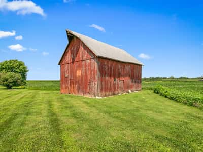 Acreage on Maeystown Rd, Waterloo, IL