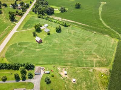 Acreage on Maeystown Rd, Waterloo, IL