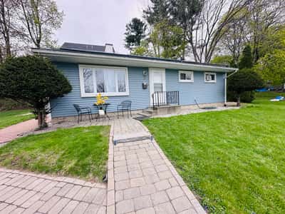 37 Humes Ave, Worcester, MA