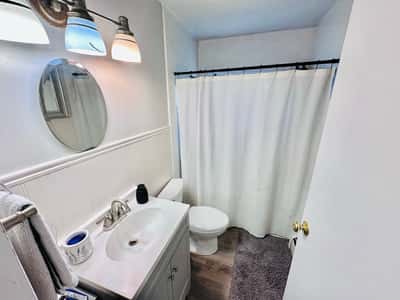 37 Humes Ave, Worcester, MA