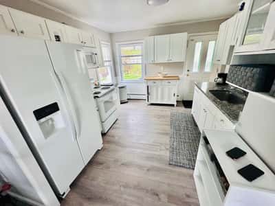 37 Humes Ave, Worcester, MA