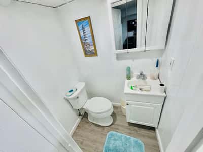 37 Humes Ave, Worcester, MA