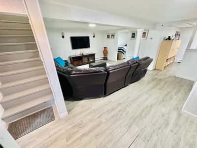 37 Humes Ave, Worcester, MA