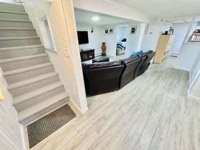 37 Humes Ave, Worcester, MA