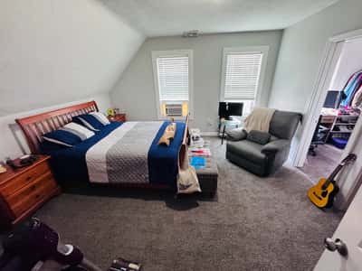 17 Winthrop St, Worcester, MA